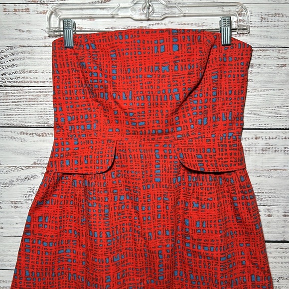 Anthropologie Tabitha Strapless Dress Red and Blue Pattern Size 8 - Picture 5 of 13